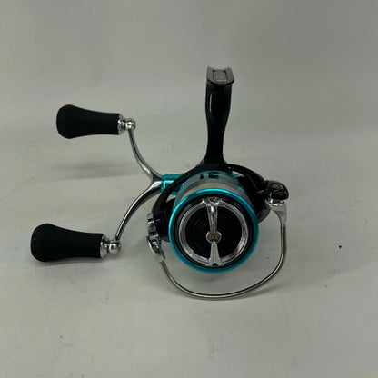 Japanese Vintage Fishing Reel | [Used] DAIWA Daiwa spinning reel 19 Emeraldas LT 3000S-C-DH 060102 060102 B rank
