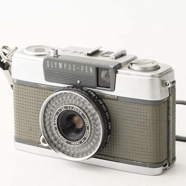 Japanese Vintage Camera | Olympus PEN EE2 / D.Zuiko 28mm F3.5