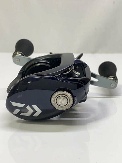 Japanese Vintage Fishing Reel | [Used] DAIWA Reel/Bait Reel/00631037 [Sports]