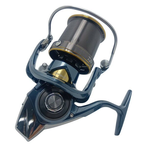 Japanese Vintage Fishing Reel | [Used] DAIWA SURF BASIA 45 QD B rank