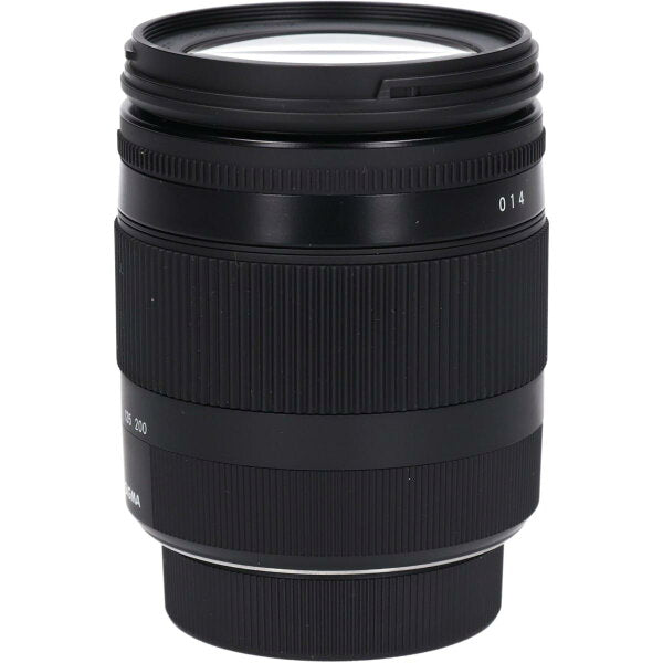 Japanese Vintage Camera | (C) Nikon 18-200mm F3.5-6.3DC OS [Used]