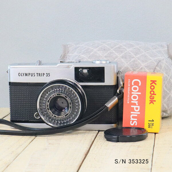 Japanese Vintage Camera | [Refurbished] [With warranty] Olympus OLYMPUS TRIP 35 S/N 353325 (set with case and film) Film camera Film camera [Used]