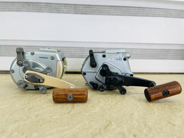 Japanese Vintage Fishing Reel | SHIMANO reel set of 2 [Used] SHIMANO DIGITANA SLS small boat 3000 GT3000 unchecked fishing gear fishing/517244