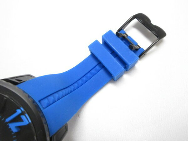 Vintage Watch from Japan | Good condition [TENDENCE] 02043025 Quartz wristwatch (men's) 3 hands Blue x black rubber belt ◎3MEB0106◎ [Used]