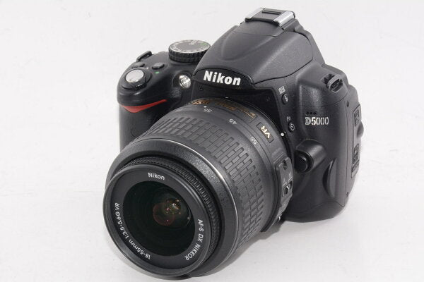 Japanese Vintage Camera | [Used] [Appearance average quality] Nikon D5000 lens kit
