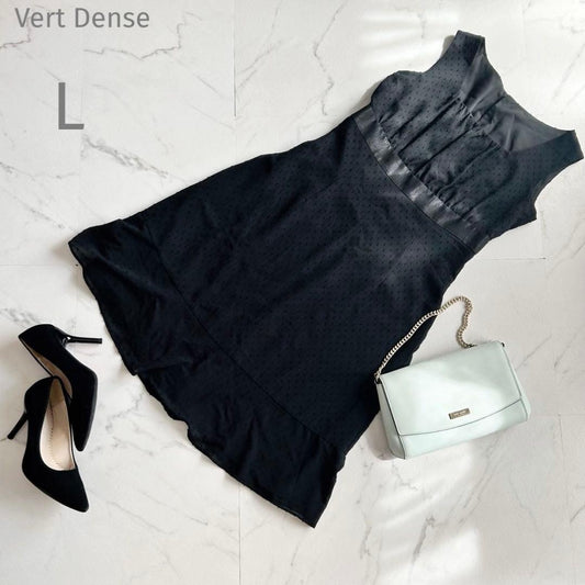 Veil dance Black Dot pattern Sleeveless dress Sleeveless dress