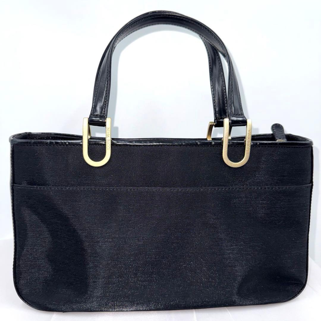 ✨Good condition✨NINA RICCI 3-layer handbag black