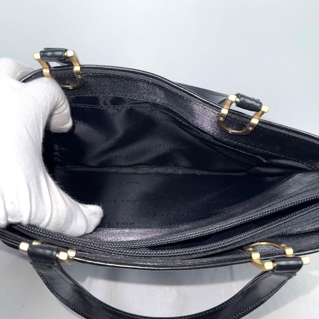 ✨Good condition✨NINA RICCI 3-layer handbag black