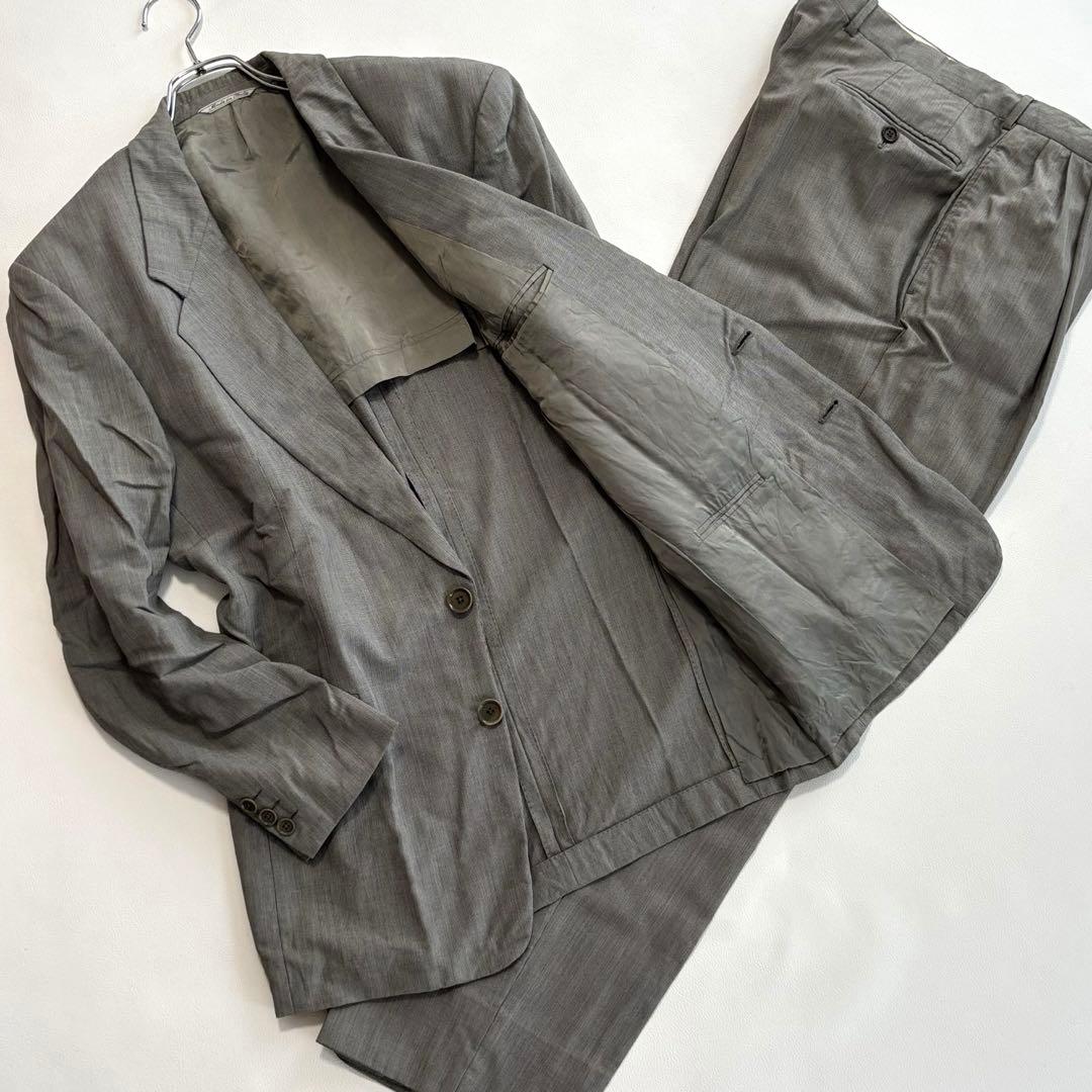 Good quality Gianfranco Ferre suit set up L size Made in Italy All year round