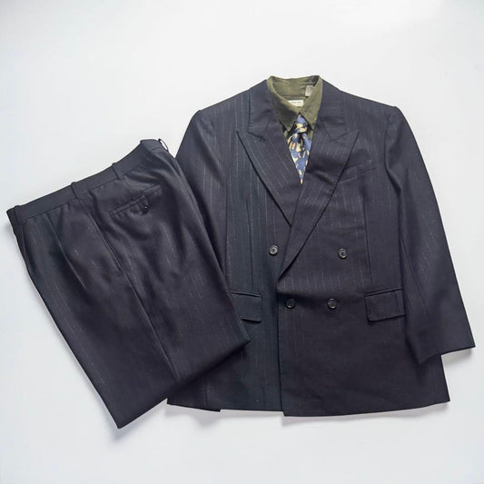 Vintage double-breasted suit setup pinstripe 4-piece set