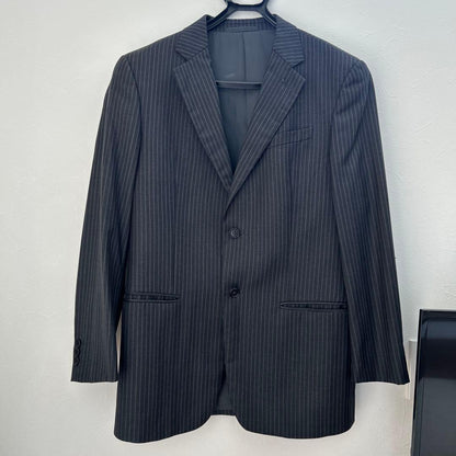 Men's striped business suit setup