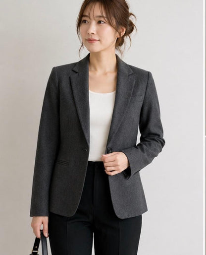 New with tags A|X Armani Exchange Jacket Ladies Regular price 50,000 yen