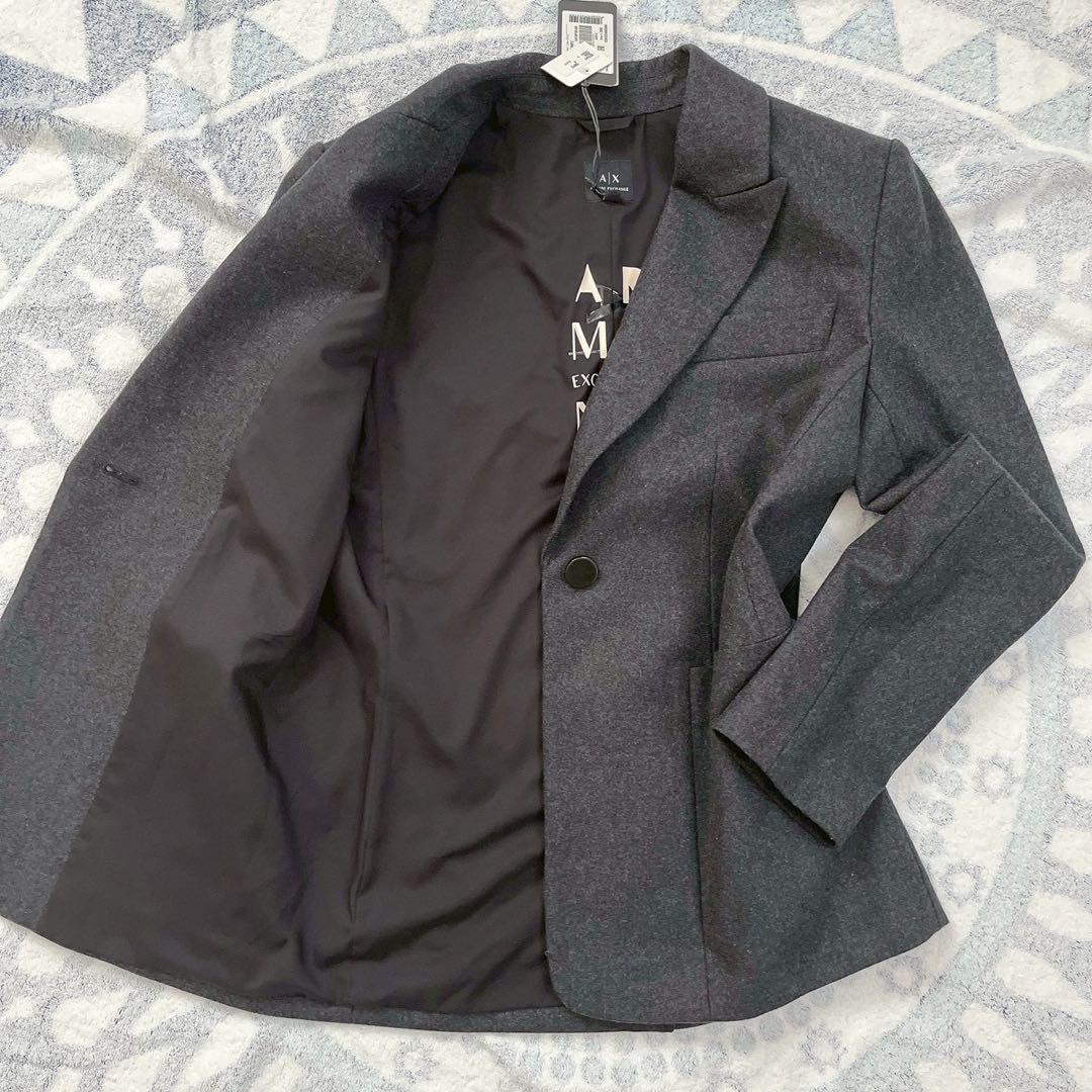 New with tags A|X Armani Exchange Jacket Ladies Regular price 50,000 yen