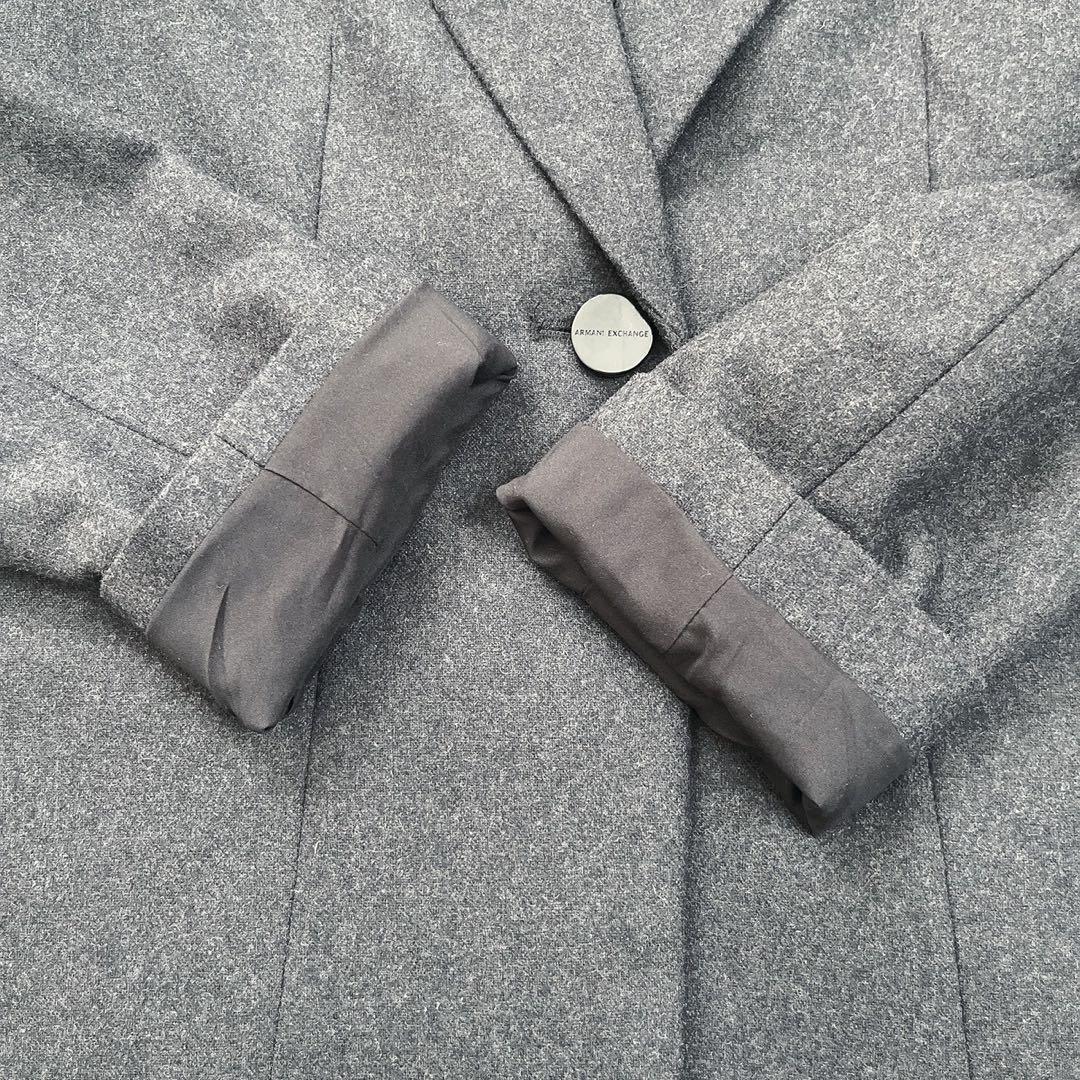 New with tags A|X Armani Exchange Jacket Ladies Regular price 50,000 yen