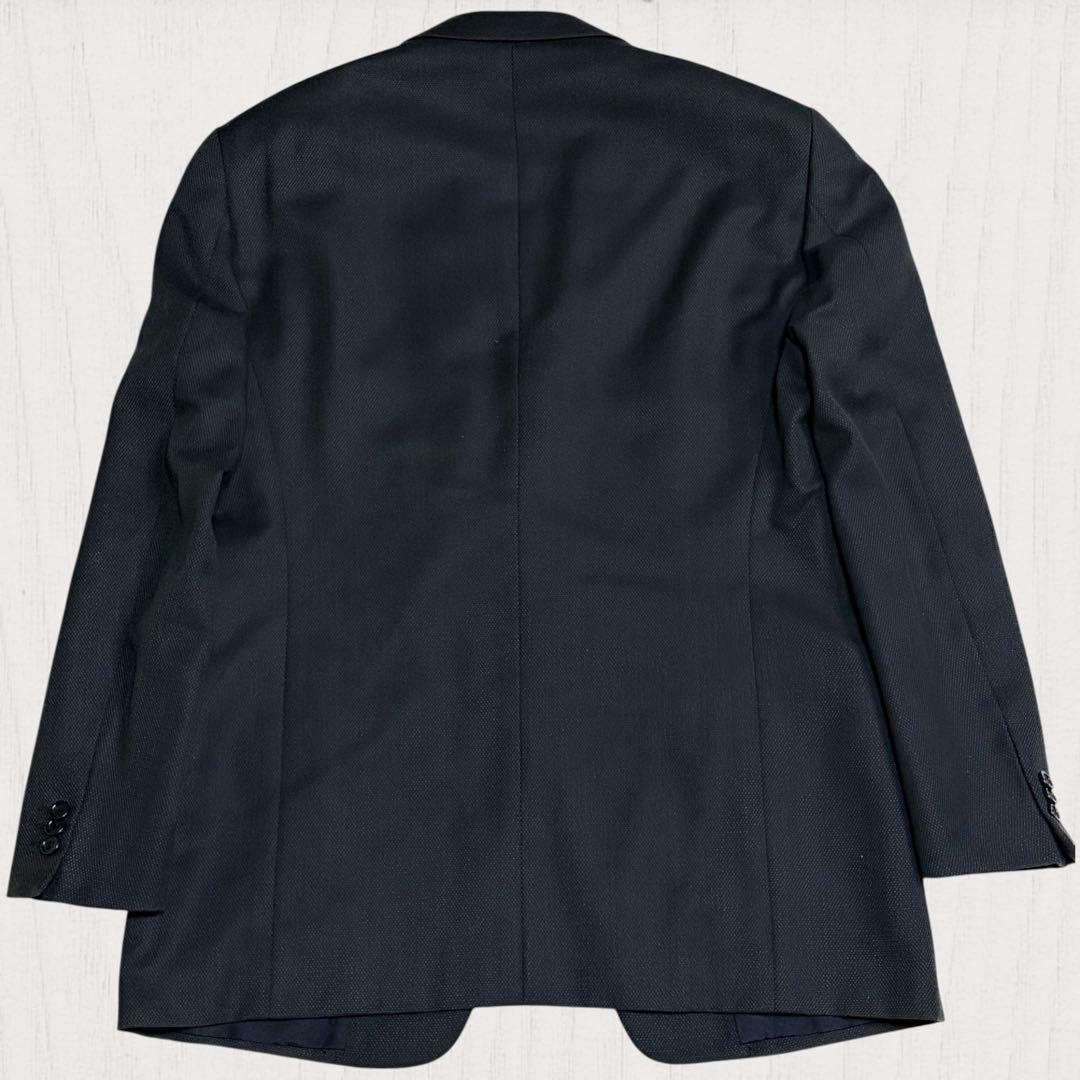 Very good condition ☆ Armani Collezioni ☆ Suit setup ☆ Woven pattern ☆ Black ☆ 50 ☆ XL