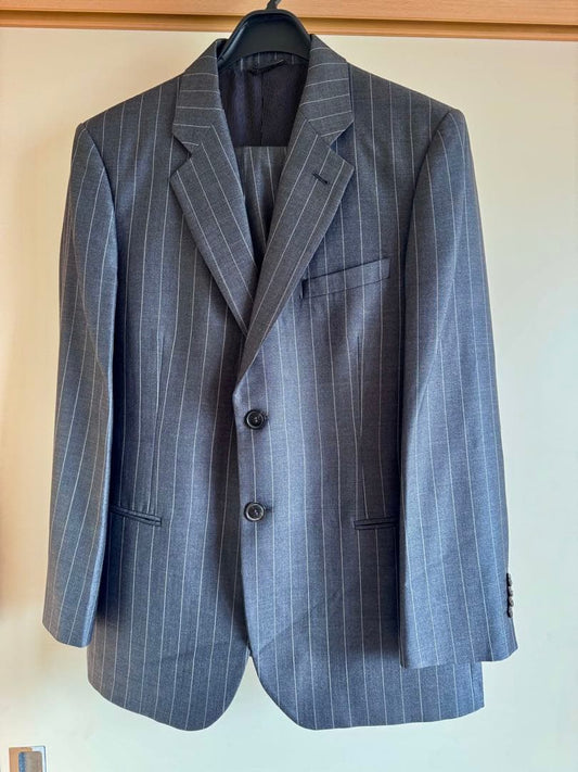 Giorgio Armani Men's Suit Gray