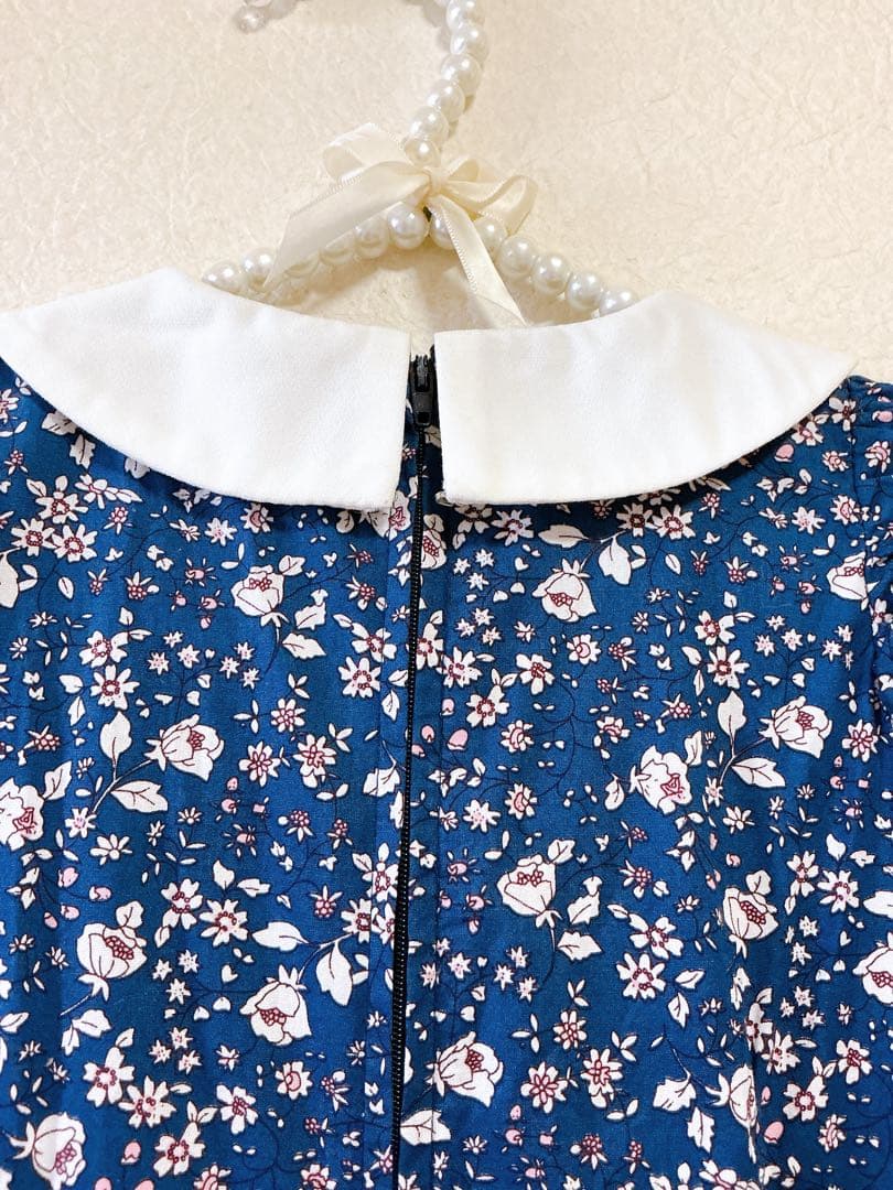 [Catherine Cottage] Beautiful item Floral pattern white collar dress 130