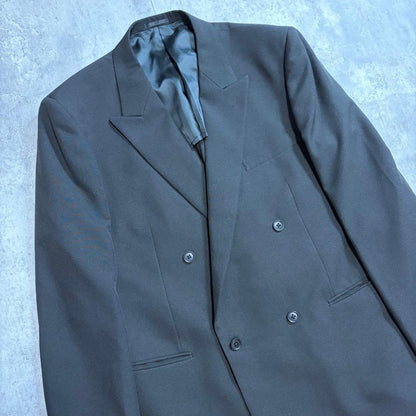 Good condition double breasted setup suit black adjuster tuck 180