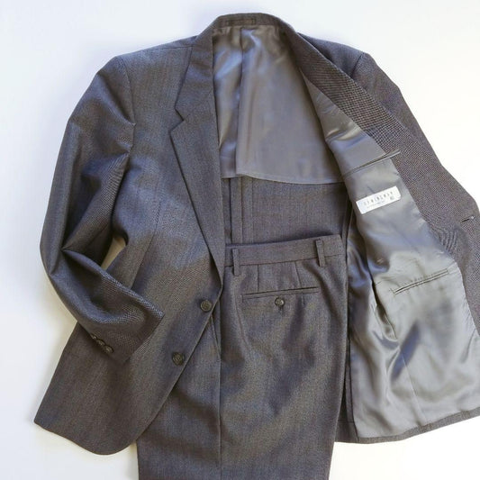 Good condition HEMINGWAY men's suit formal suit mohair blend