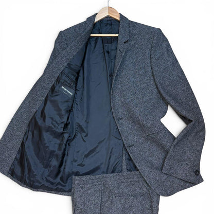 Good condition Emporio Armani current setup suit size 50