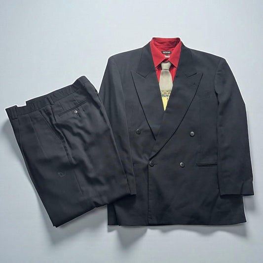 Vintage double-breasted suit set-up ceremonial occasion L