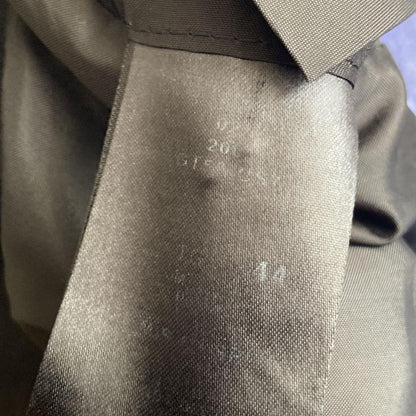 44 [Highest quality over 600,000 yen] Giorgio Armani black tag stretch stripe suit