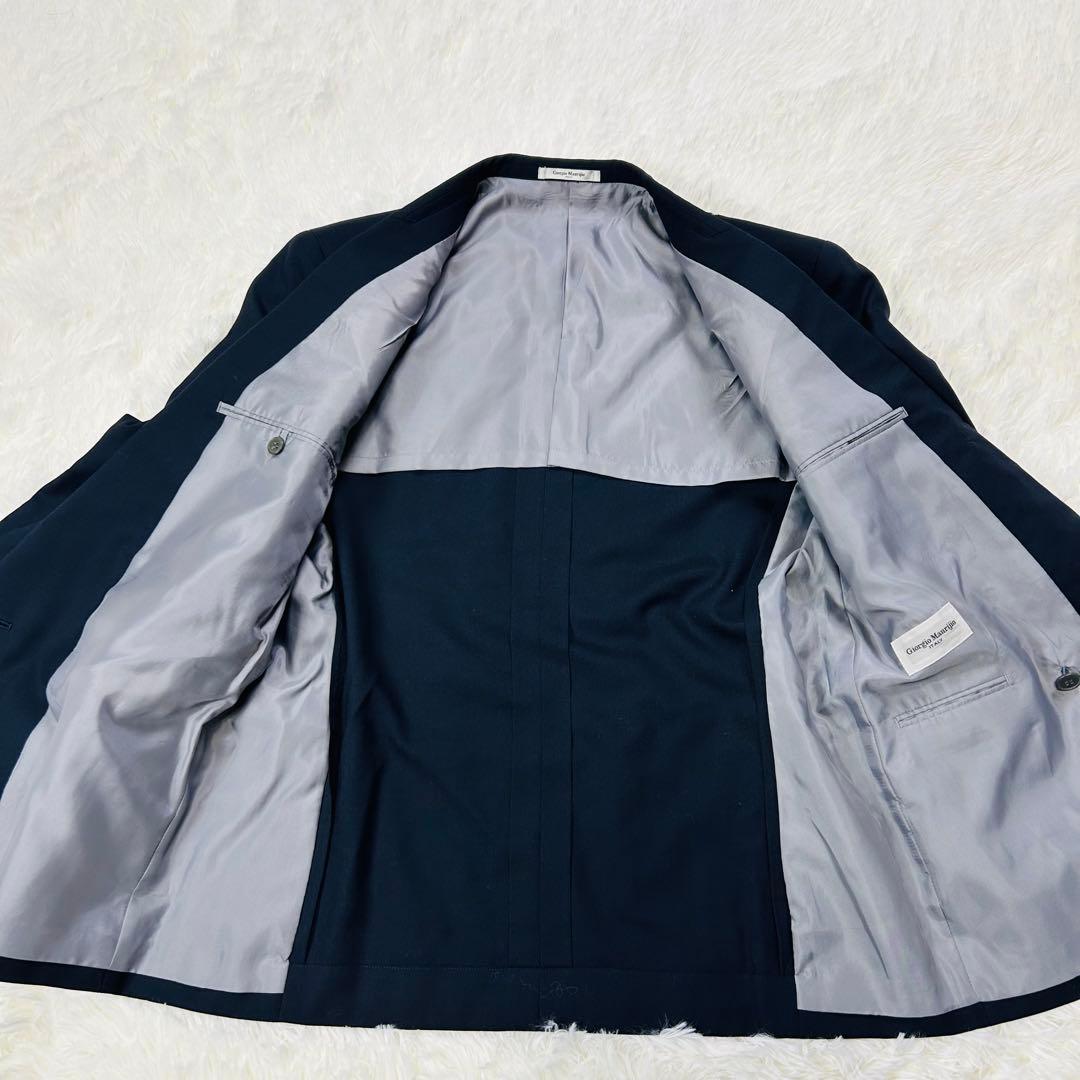 Good condition Giorgio Maurijio Gold button navy blue tailored jacket