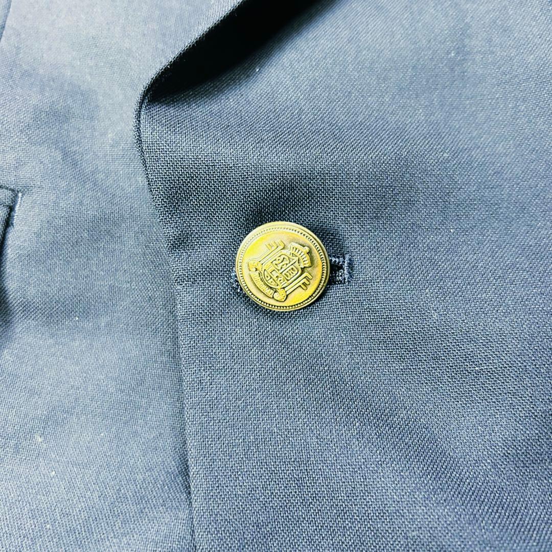 Good condition Giorgio Maurijio Gold button navy blue tailored jacket