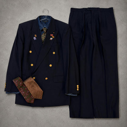 [Luxurious 4-piece set] Burberry's tie, navy blue, double set, gold buttons