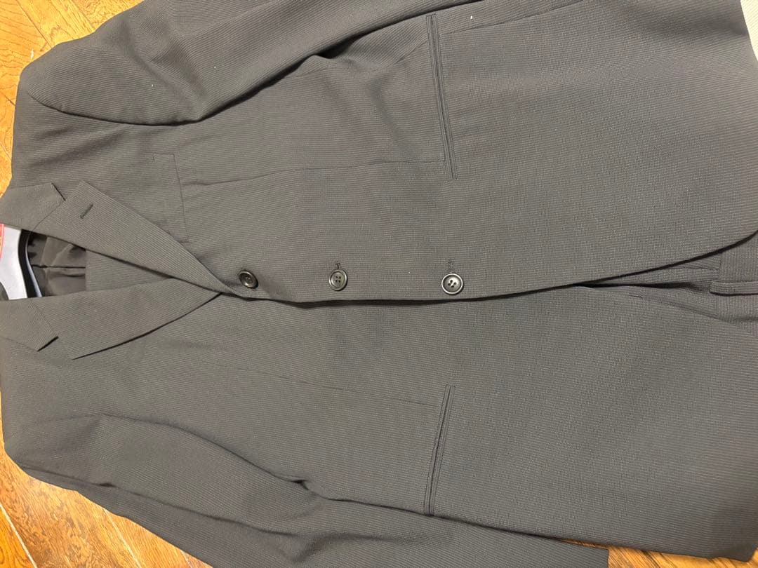 ARMANI! Men's business suit setup dark gray
