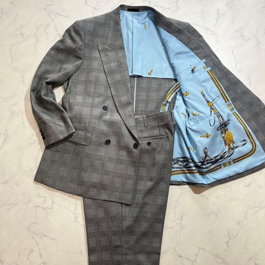 Good condition All-over lining pattern Gray Double Vintage setup Large size