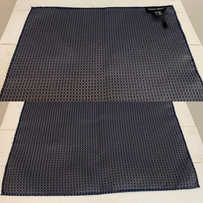 GIORGIO ARMANI Dead Stock Black Tag Made in Italy Pocket Square