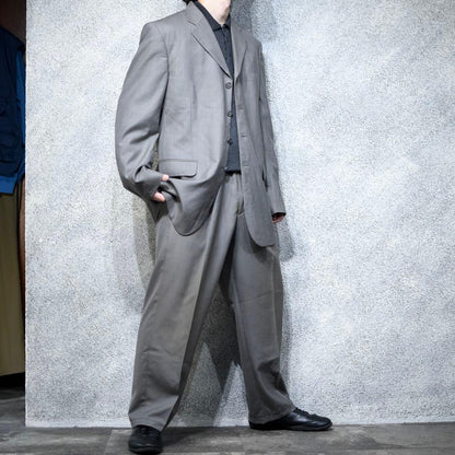 Old clothes VANETTI gray set up gray suit