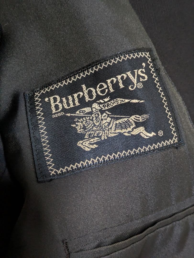 [With translation/luxury] Burberry's Setup Suit Tasmanian Wool