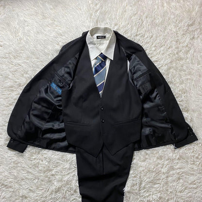 Men's suit set up three-piece striped microfiber M