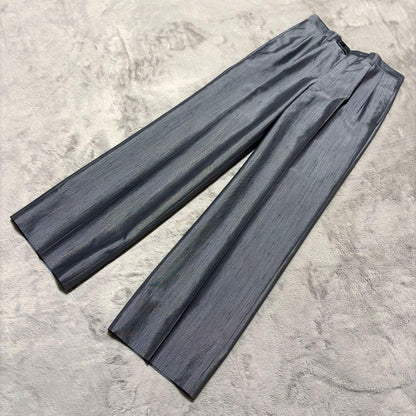 Good condition shiny silver double breasted setup top and bottom suit L vintage