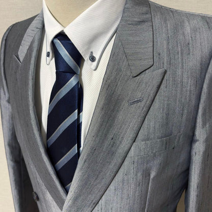 Good condition shiny silver double breasted setup top and bottom suit L vintage