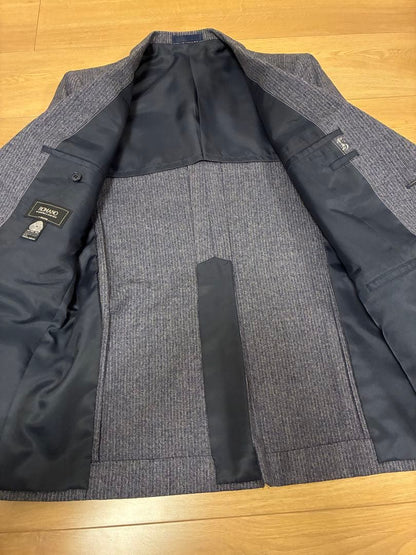 *6 sets of men's retro suits until August 9th