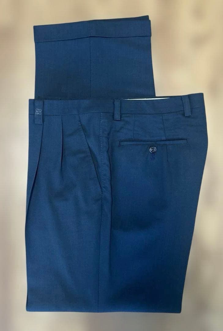 Good Condition GIVENCHY Double Suit Setup Navy