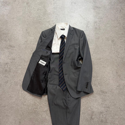 Men's Vintage Setup Suit Gray Striped Rare Design