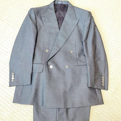 Beautiful item✨BURBERRYS suit silver gray double setup AB4
