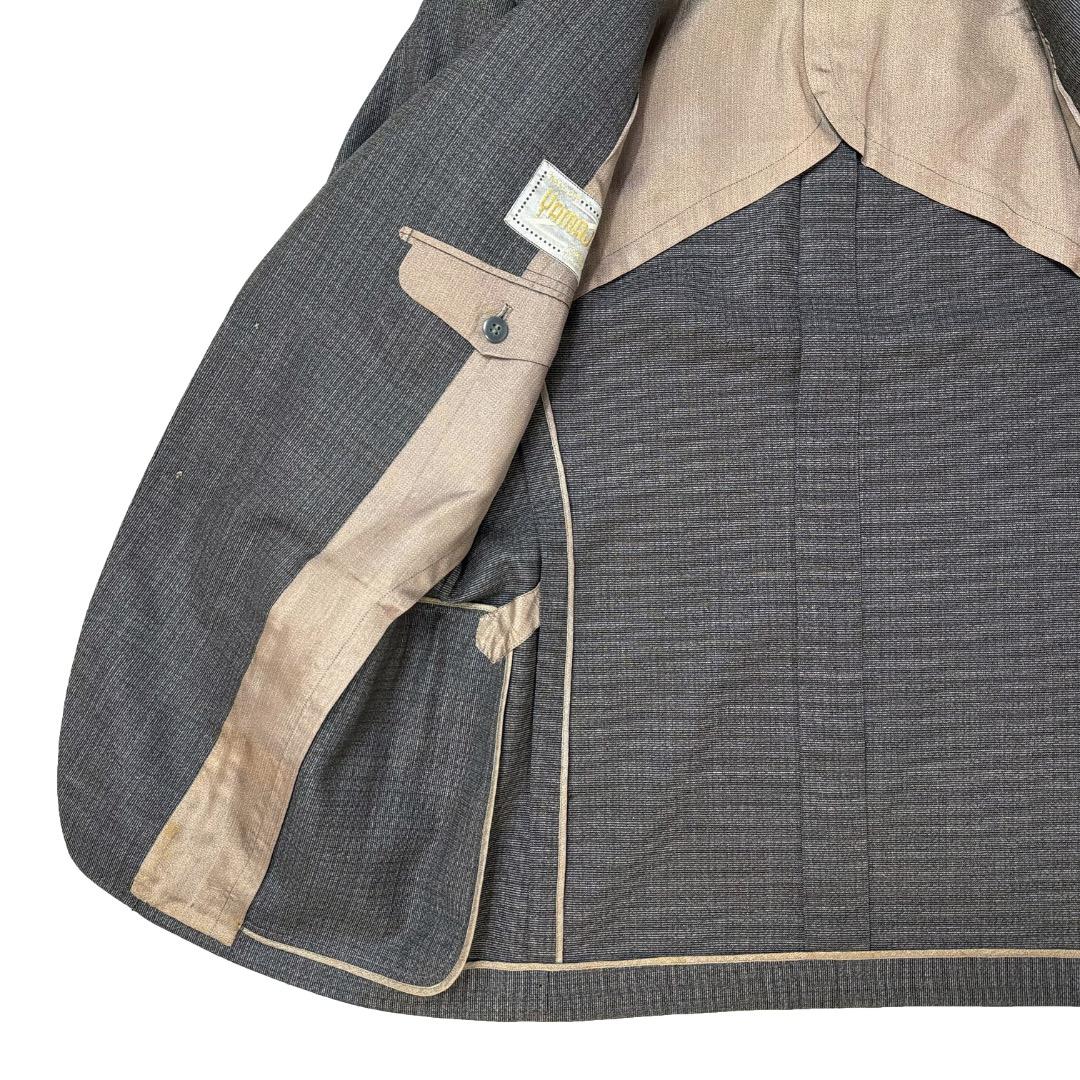 Special price!! ️ Business suit top and bottom《Men's S size gray vintage used》