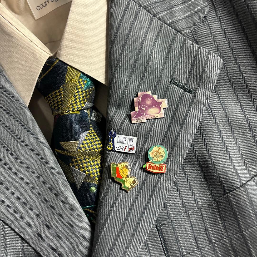 Setup double suit coming of age ceremony entrance ceremony pins vintage no.132