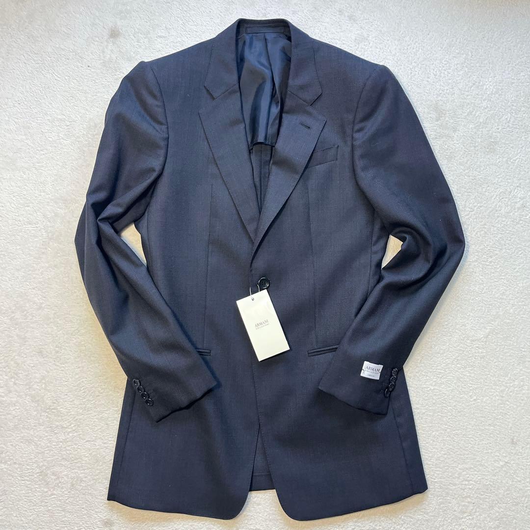 Very good condition Armani Collezoni navy unlined suit 44 S-M size