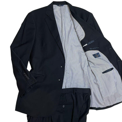 Good condition Brooks Brothers single suit black size 44R