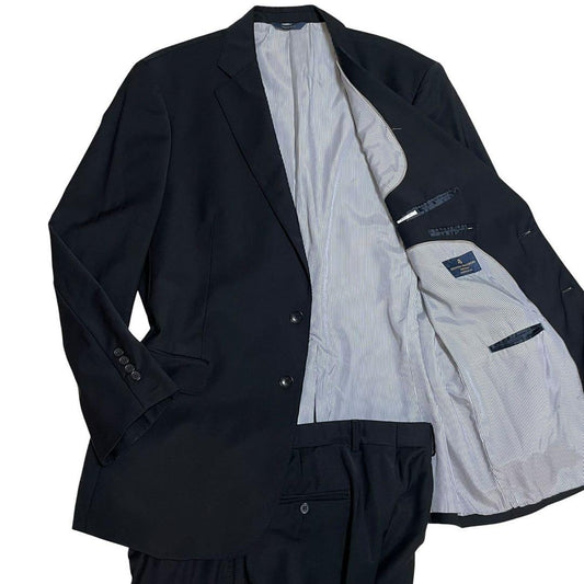 Good condition Brooks Brothers single suit black size 44R
