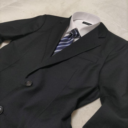 [Cleaned] Armani suit top and bottom set, black, M equivalent, suit cover included