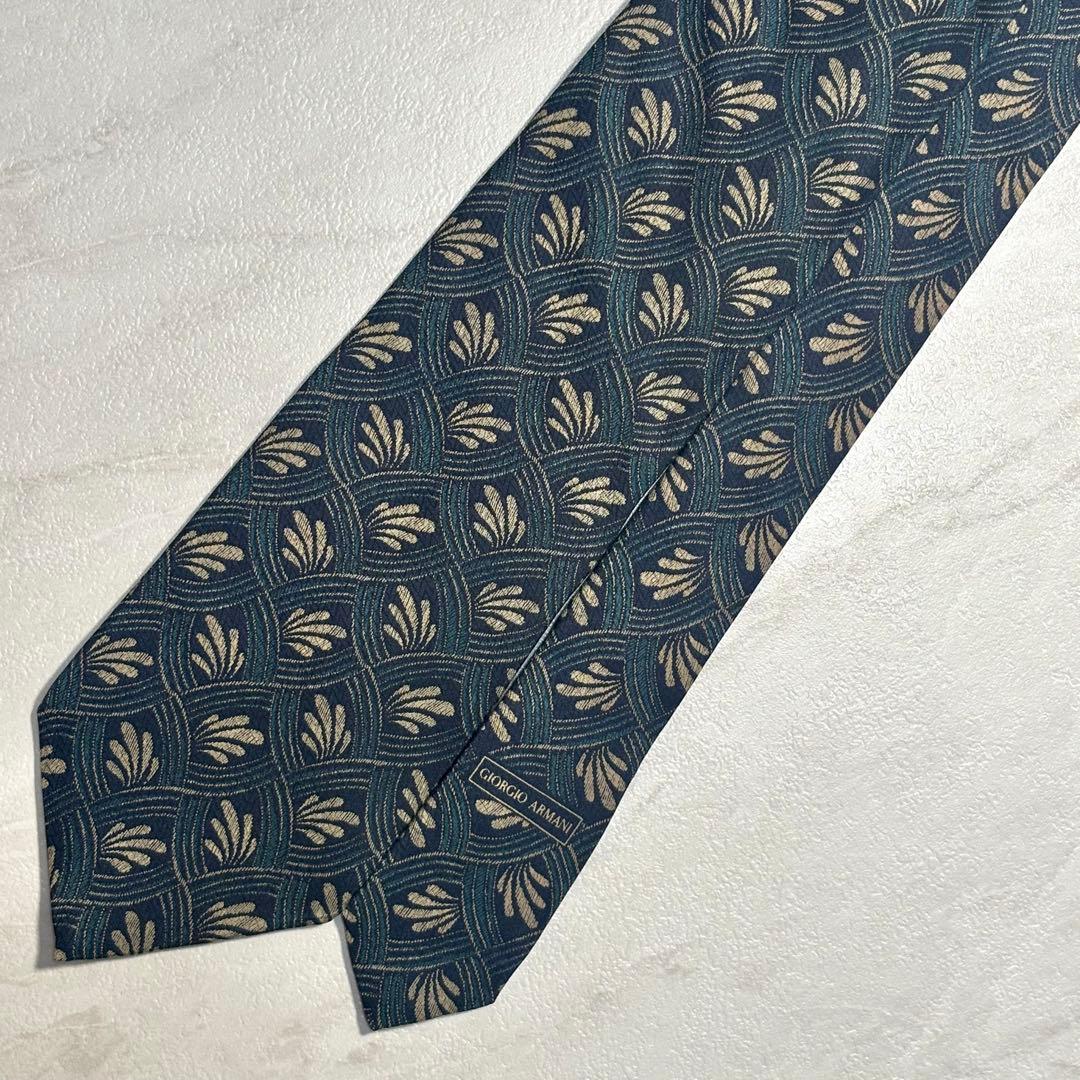 Giorgio Armani Tie Silk Navy Plant Pattern Made in Italy