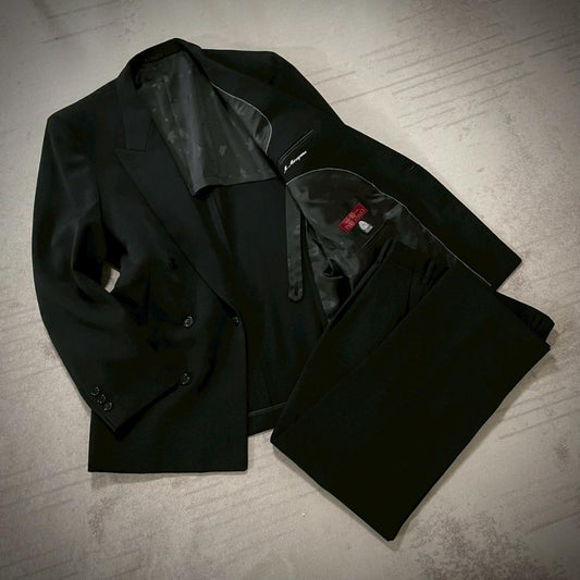 Super beautiful double set up suit jet black black mode