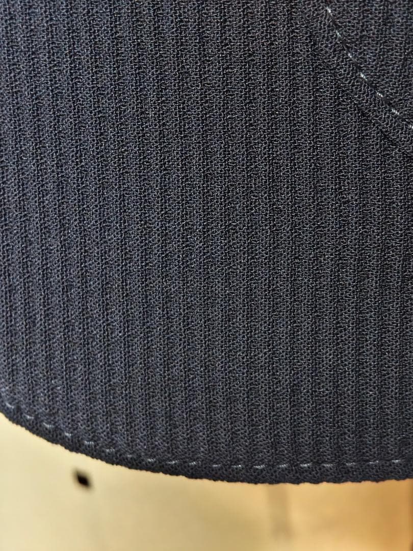 Unused item Giorgio Armani Upton Line 2B Suit 48 Navy